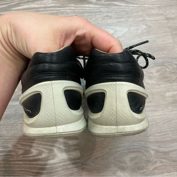 ECCO Black Mens Biom lifestyle Trainers Leather Sneakers - Picture 3 of 6